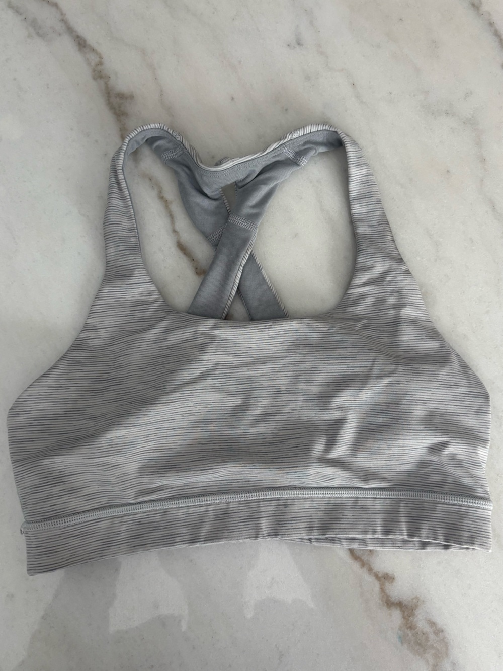 lululemon athletica Sz 6 Light Gray Striped Racerback Sports Bra